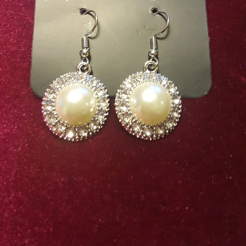 Georgeous pearl Earring